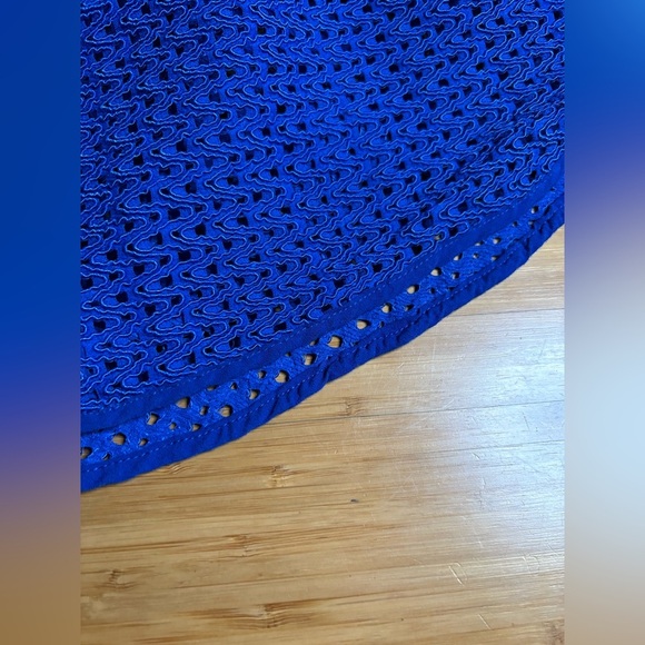 EUC Pinko- Laser Cut Midi Dress. Size US 0 - Picture 15 of 16